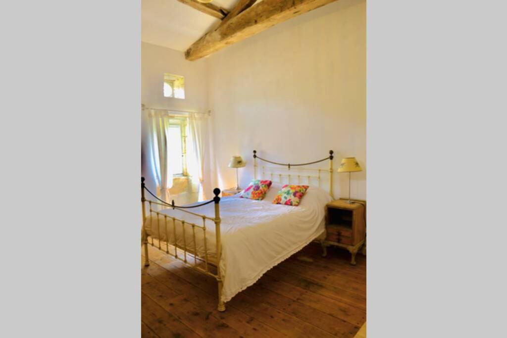 As Seen On A New Life In The Sun - Beautiful 3 Bedroom Cottage With Shared Pool Montboyer Экстерьер фото